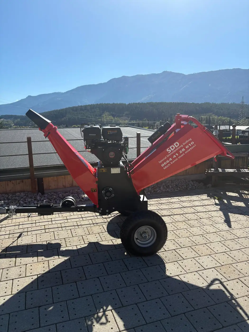 Gartenhäcksler mieten in Kärnten – Häcksler für Strauchschnitt bis 12 cm